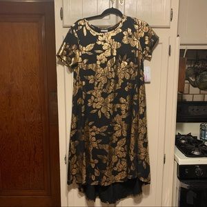 Lularoe Carly size M gold and black metallic floral dress NWT